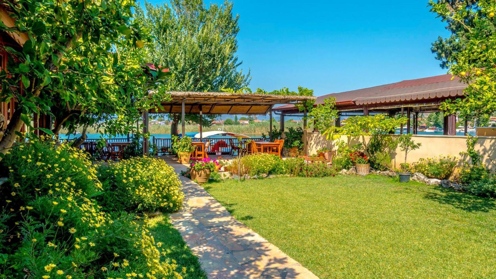 Dalyan Pension Exteriör bild